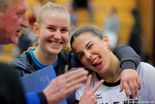 TVGvsMTV25-027
