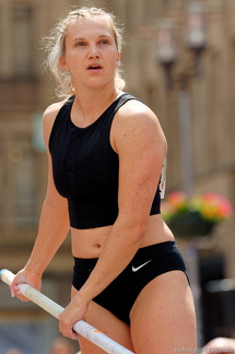 Nikola Pöschlova 7510