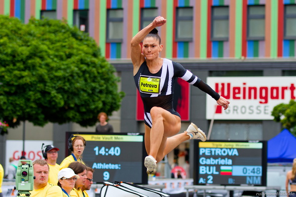 Gabriela Petrova 3930k