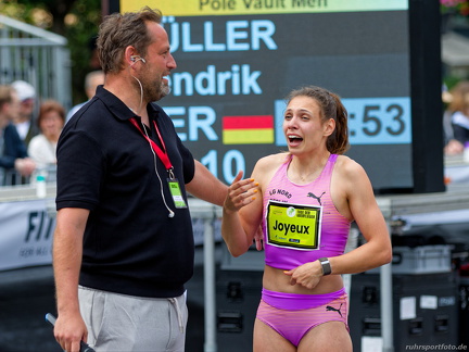 Caroline Joyeux 5462k