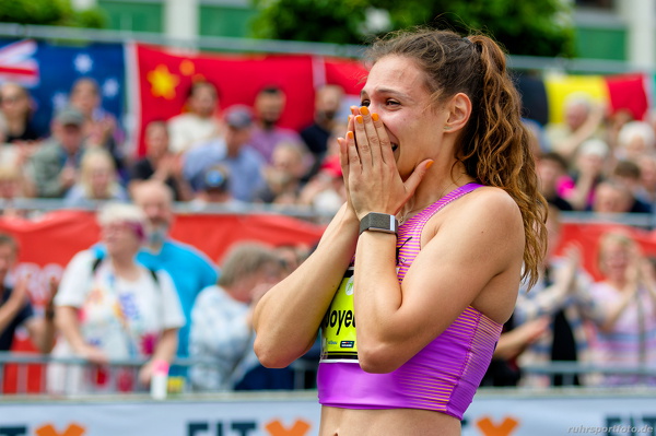 Caroline Joyeux 5662k